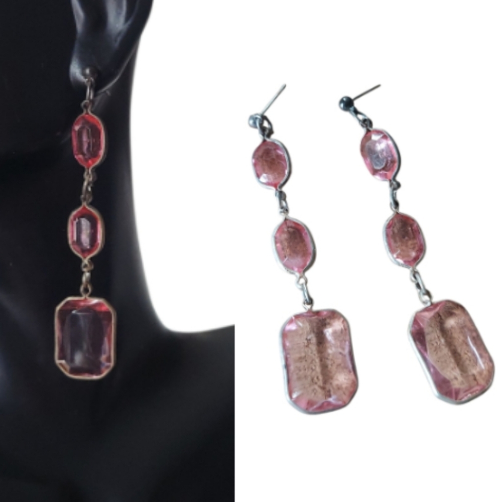 E809 Pink Silvertone Crystal Dangle Earrings